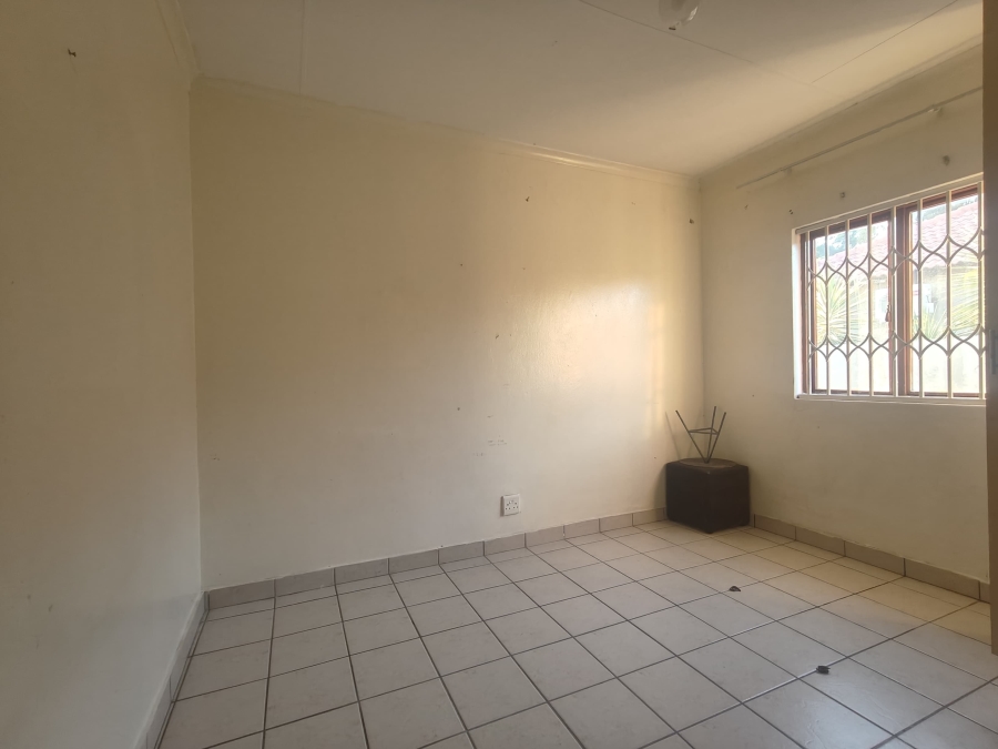 4 Bedroom Property for Sale in Waterval East North West